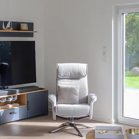 4 Bedroom Amazing In Ferienhaus
