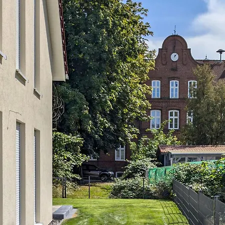 4 Bedroom Amazing In Дом отдыха