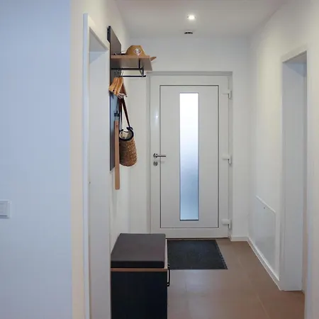 4 Bedroom Amazing In * Klausdorf (Vorpommern-Rugen)